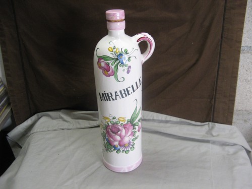 Bouteille mirabelle - à,